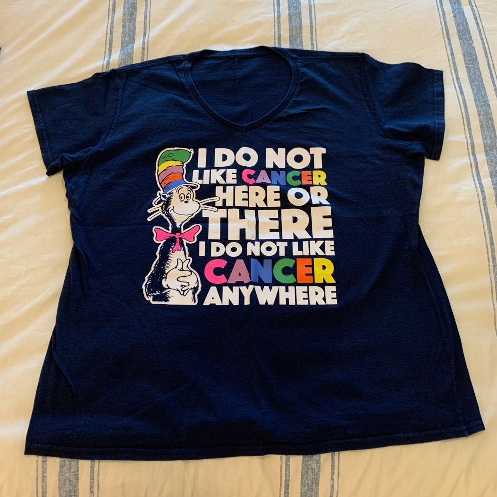 Dr. Seuss cancer v-neck tshirt size XL navy blue